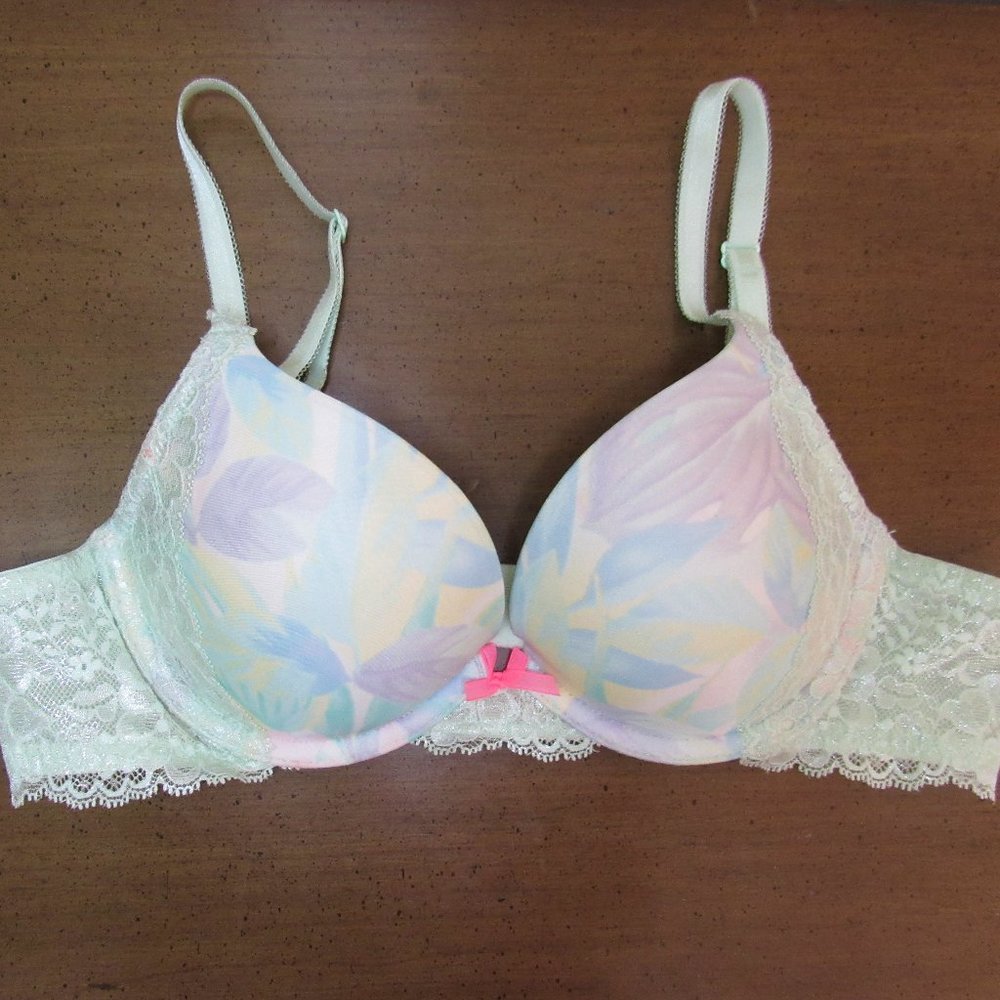 Victoria Secret Dream Angel Push Up Bra, size 36 A